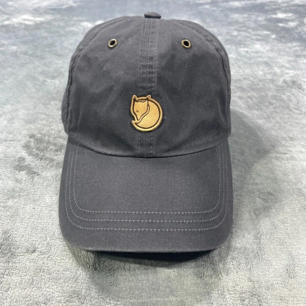 Fjallraven Cap Hat Strapback S/M Dark Grey Helags Leather Fox Logo Sweden Flag